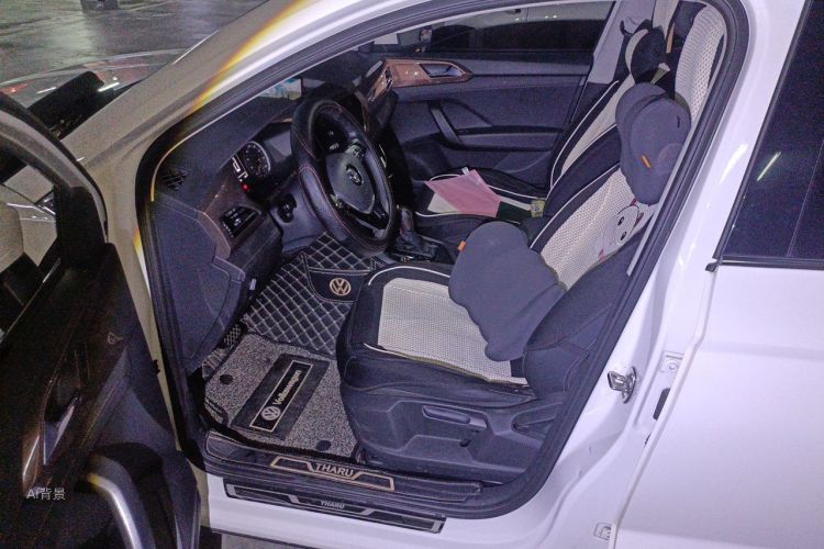 Volkswagen Tharu 2019 car image #17