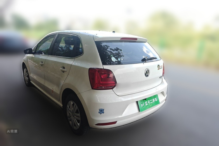 Volkswagen Polo 2018 car image #5
