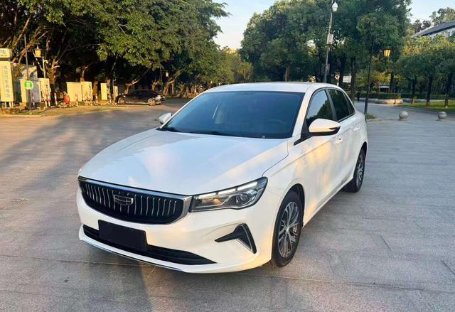 GEELY Emgrand 2023 #10 GEELY Emgrand 2023 car image #10