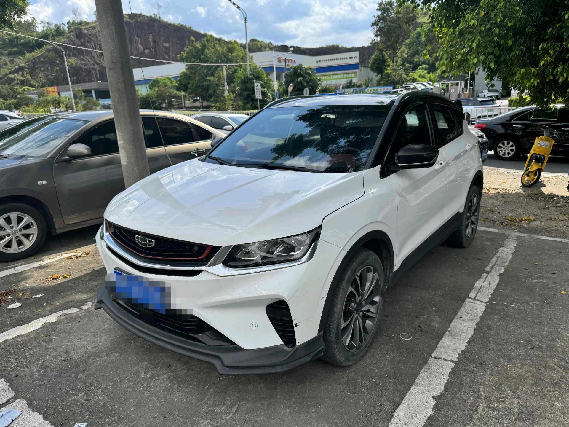 GEELY Coolray 2019 GEELY Coolray 2019 car image