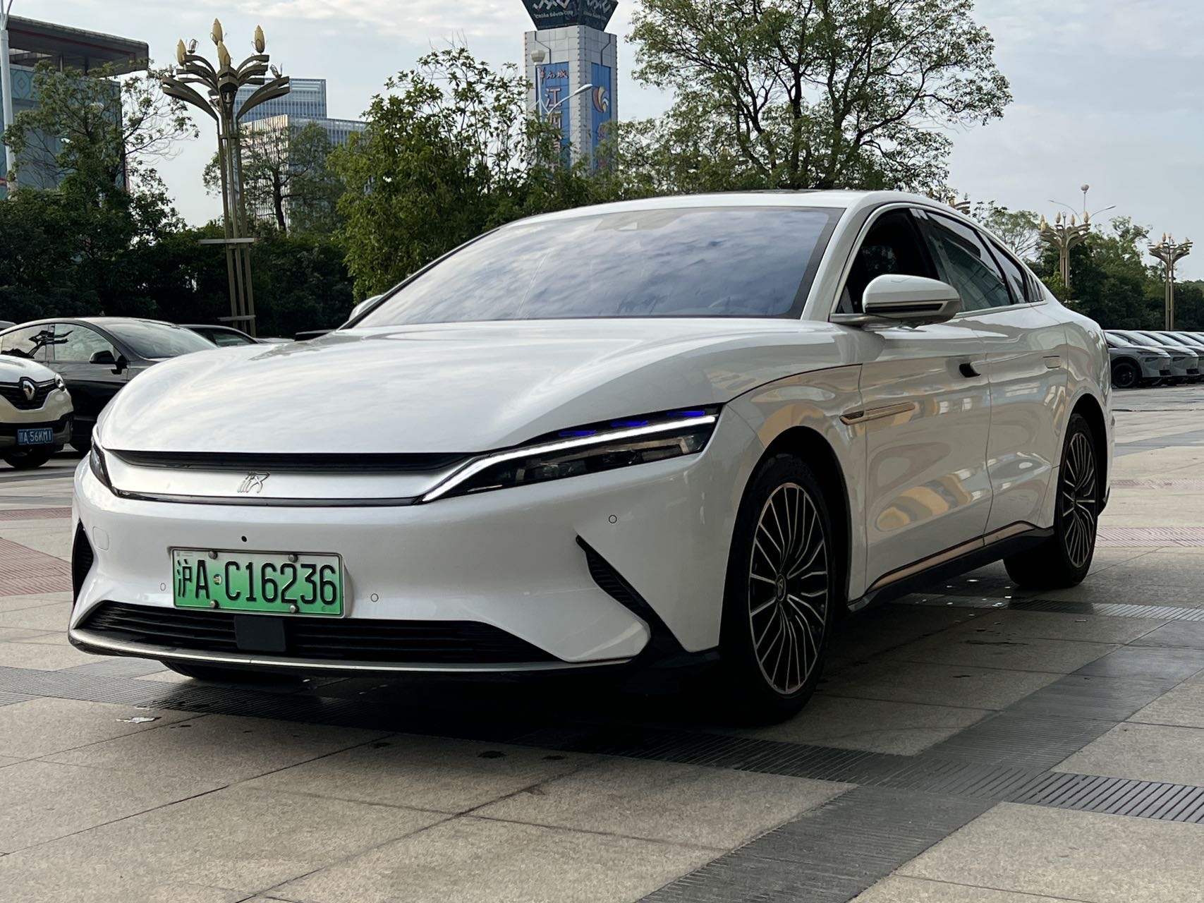 BYD Han 2023 BYD Han 2023 immagine di auto
