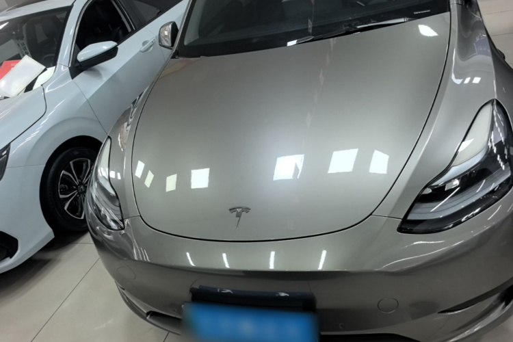 Tesla Model Y 2022 #3 Tesla Model Y 2022 car image #3