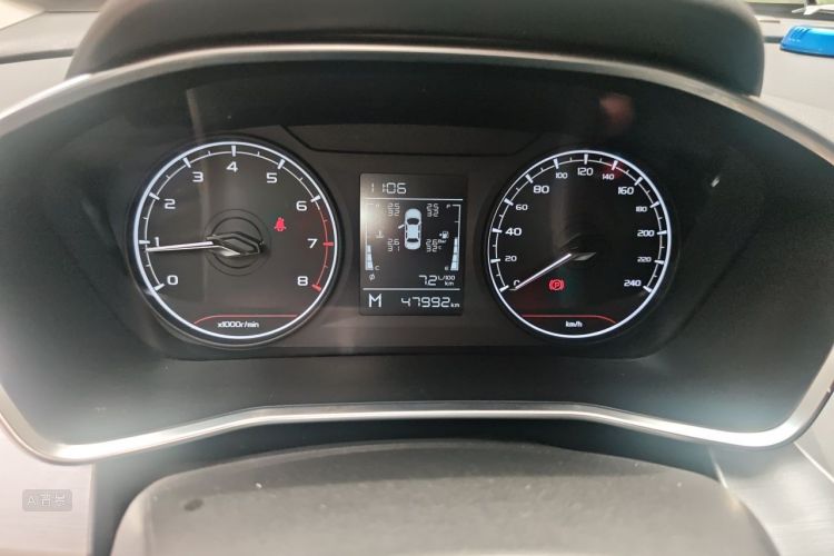 GEELY Coolray 2021 car image #13
