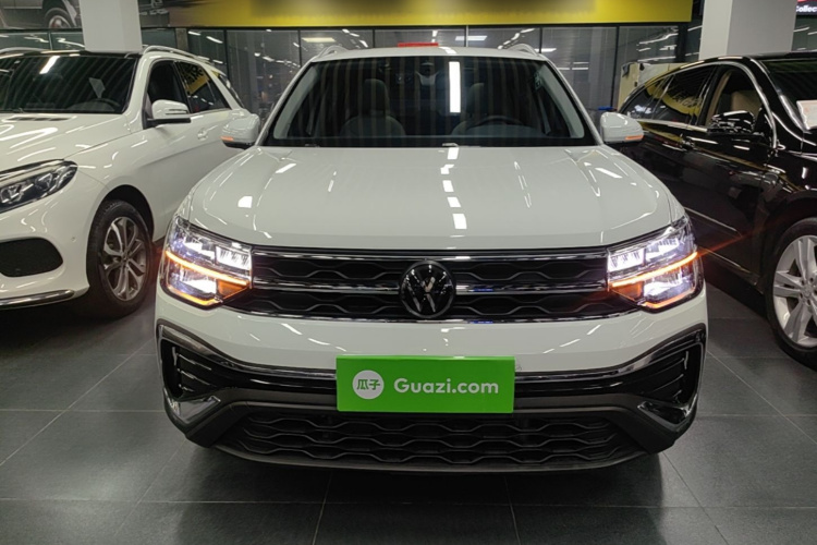 Volkswagen Tharu 2024 immagine di auto #3