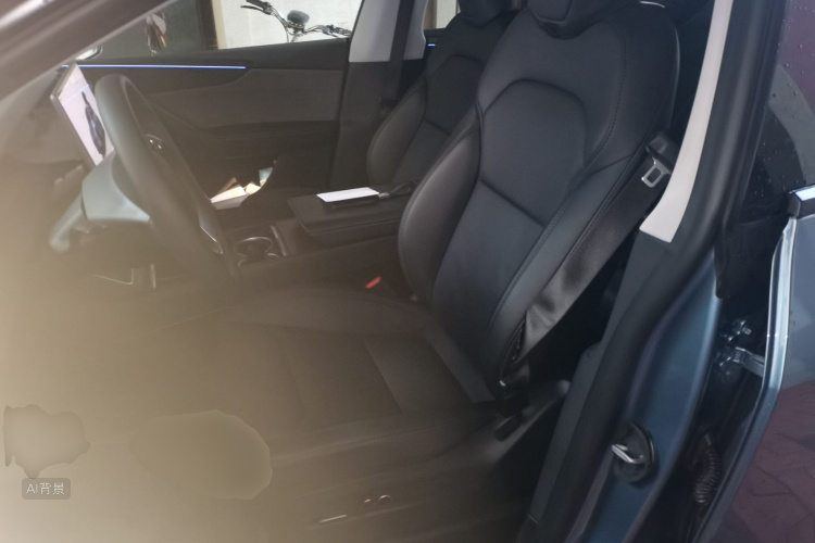 Tesla Model Y 2025 #17 Tesla Model Y 2025 car image #17