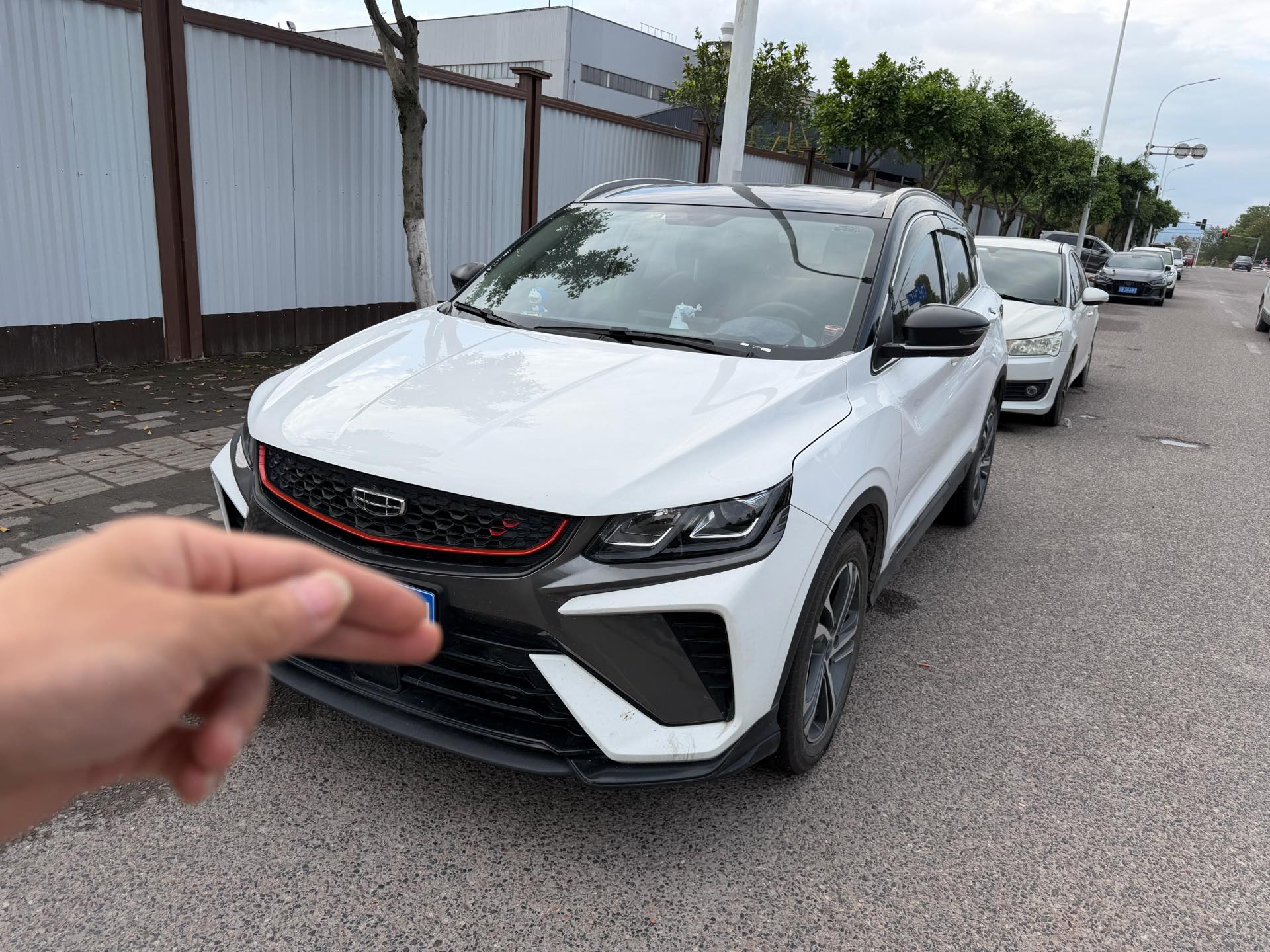 GEELY Coolray 2022 GEELY Coolray 2022 car image