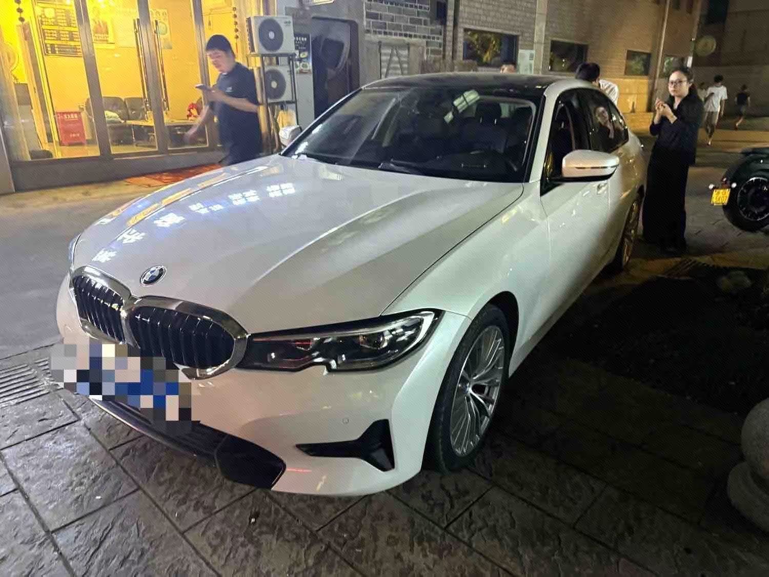 BMW 3 Series 2021 BMW 3 Series 2021 car image