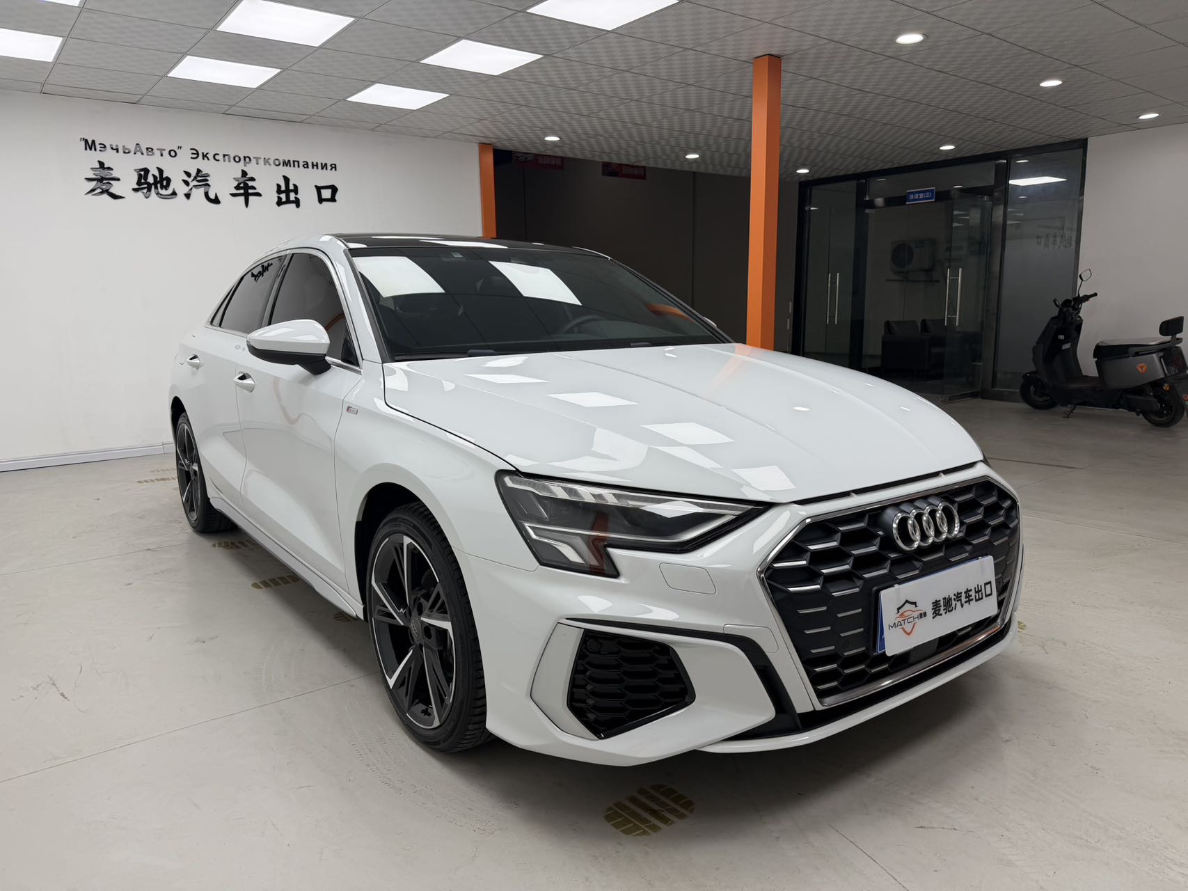 Audi A3 2022 car image #3