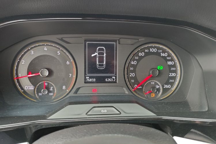 Volkswagen Lavida 2020 car image #12