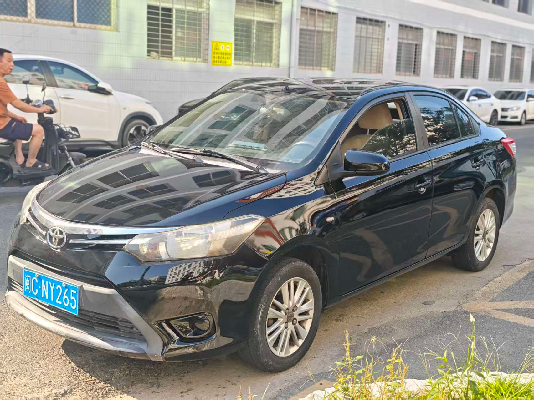 Toyota Vios 2015 immagine di auto 