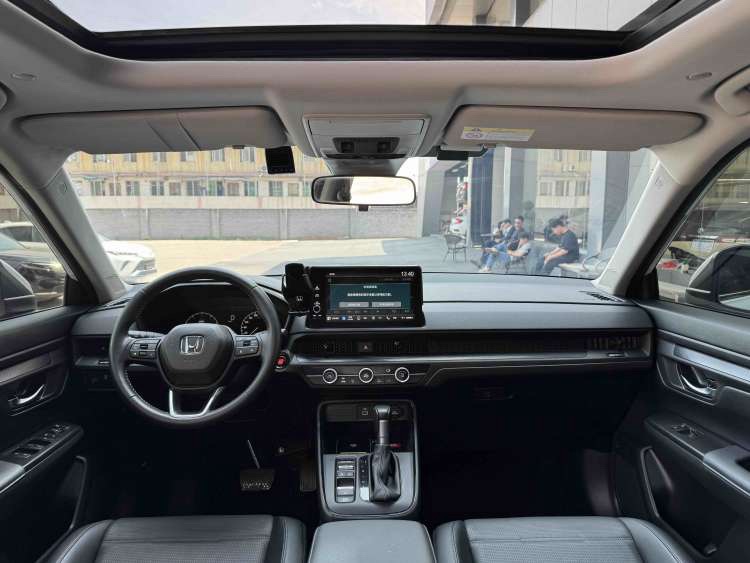 Honda CR-V 2025 car image #5