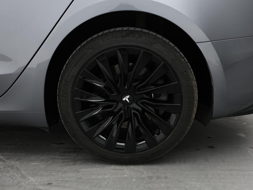 Tesla Model 3 2025 #9 Tesla Model 3 2025 car image #9