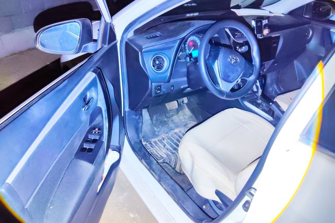 Toyota Corolla 2017 #23 Toyota Corolla 2017 car image #23