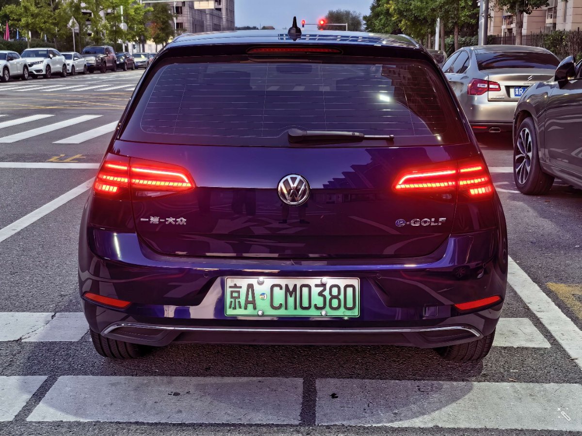 Volkswagen Golf Pure Electric 2020 #4 Volkswagen Golf Pure Electric 2020 car image #4