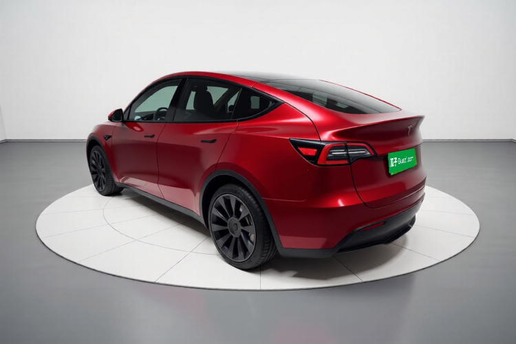 Tesla Model Y 2022 #5 Tesla Model Y 2022 car image #5
