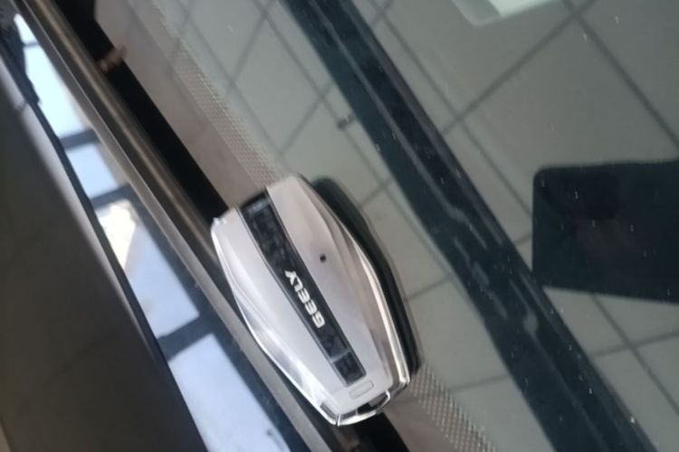 GEELY Coolray 2025 #9 GEELY Coolray 2025 car image #9