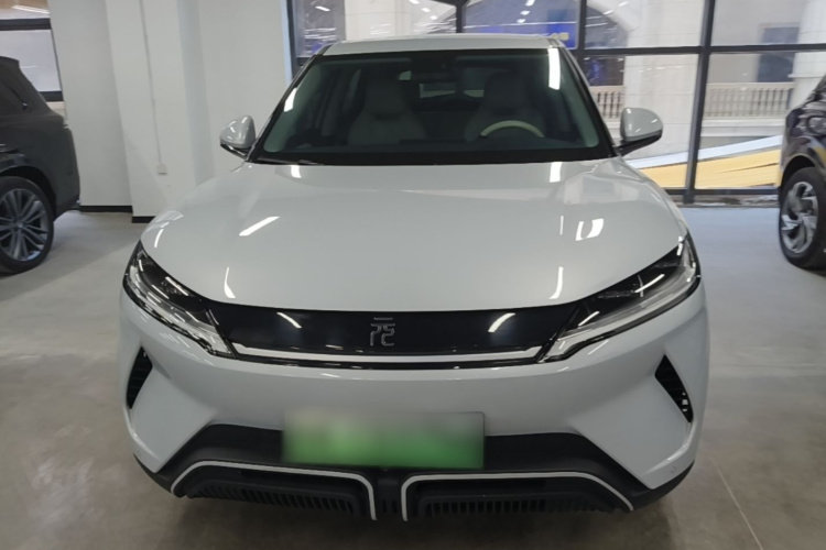 BYD YuanUP 2024 car image #3