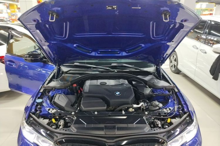 BMW 3 Series 2022 #20 BMW 3 Series 2022 car image #20
