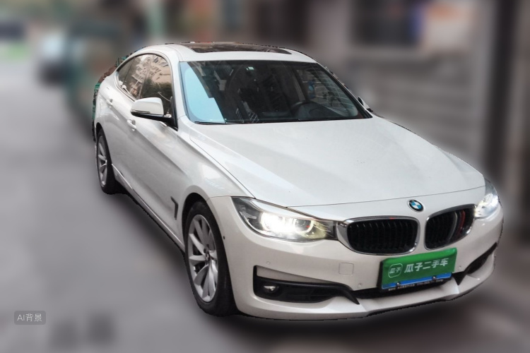 BMW 3 Series GT 2018 #4 BMW 3 Series GT 2018 car image #4