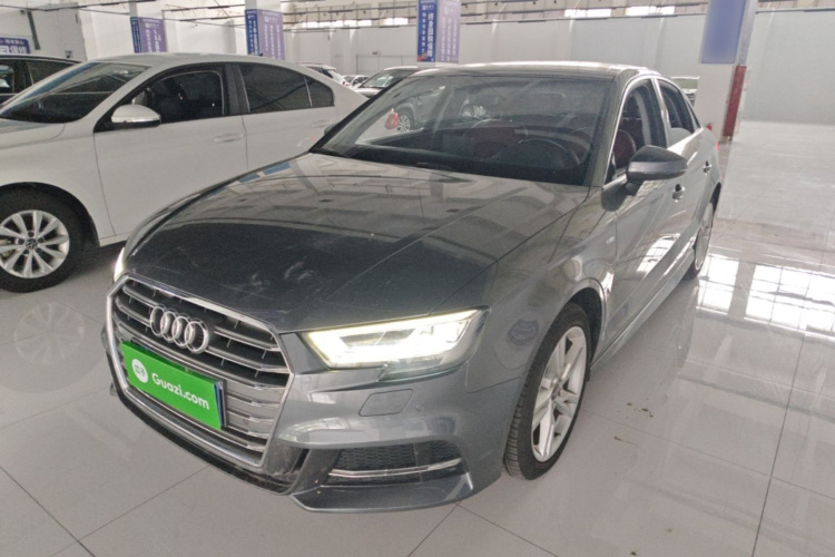 Audi A3 2020 car image #2