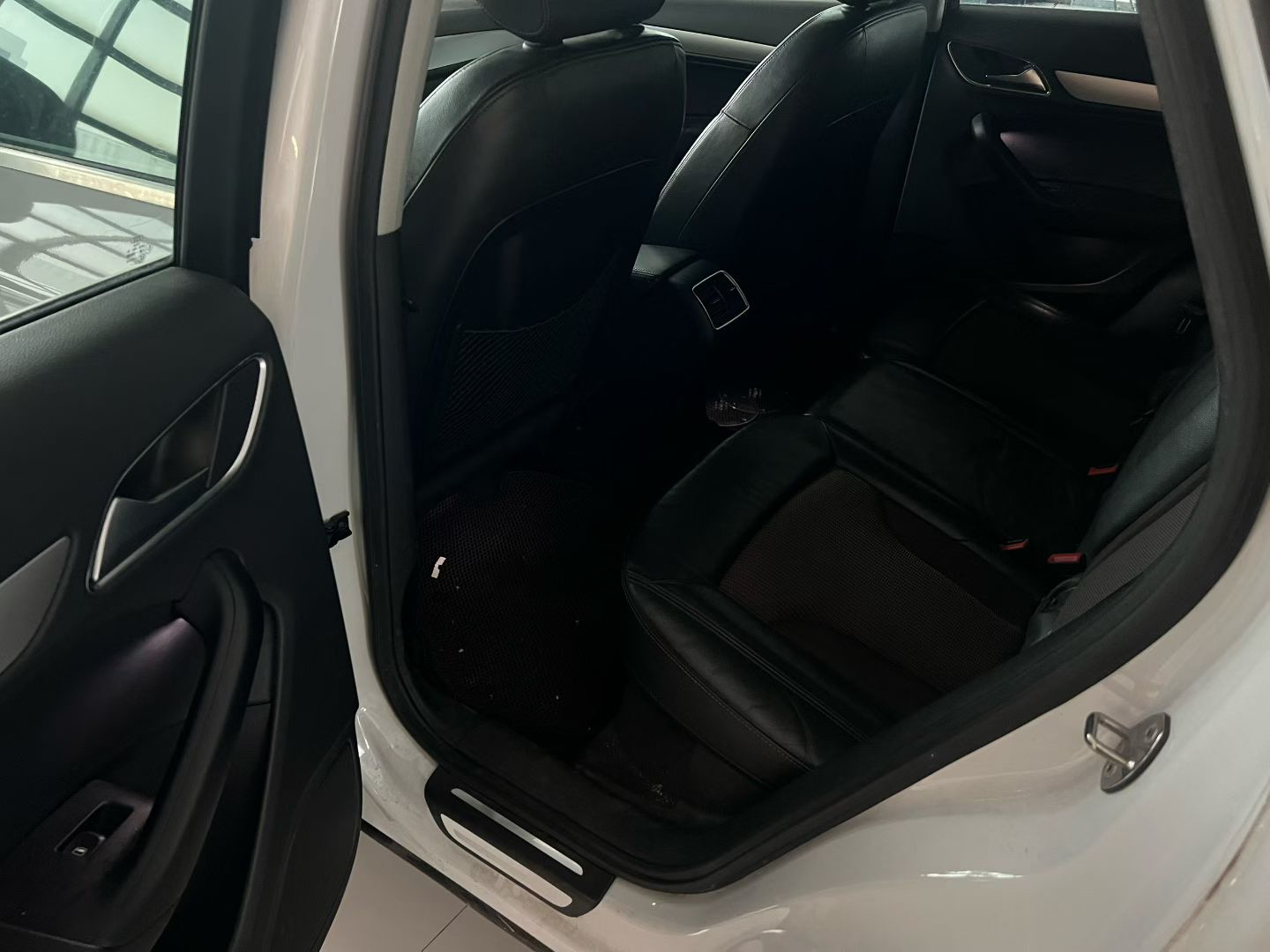 2019 #2 2019 car image #2