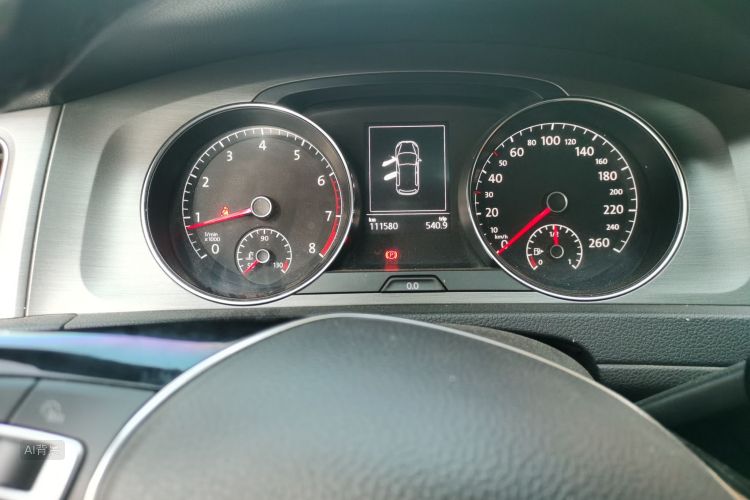 Volkswagen Golf 2015 car image #14