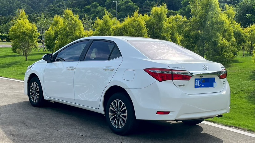 Toyota Corolla 2019 #9 Toyota Corolla 2019 car image #9