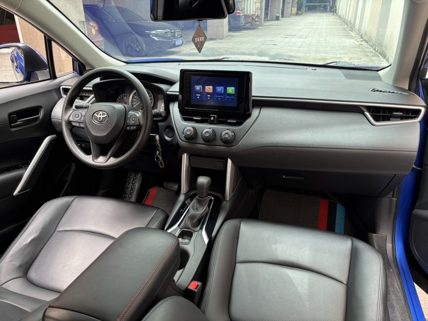 Toyota Corolla Cross 2022 #6 Toyota Corolla Cross 2022 car image #6