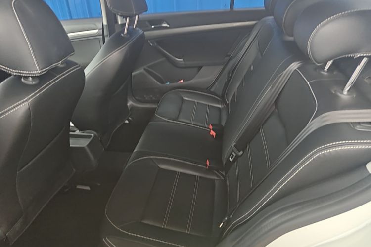 Volkswagen Lavida 2020 car image #17