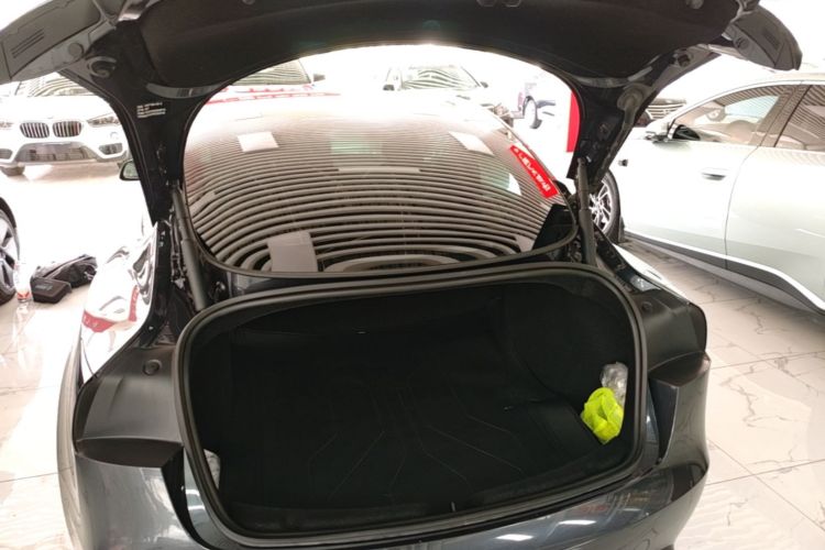 Tesla Model 3 2024 #25 Tesla Model 3 2024 car image #25