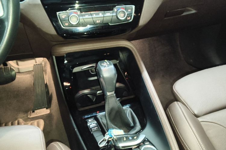 BMW X1 2018 #18 BMW X1 2018 car image #18