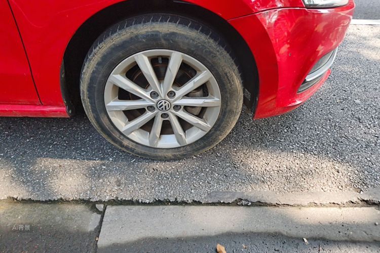 Volkswagen Polo 2018 car image #9
