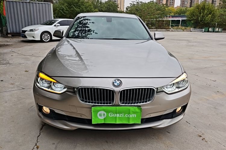 BMW 3 Series 2019 #3 BMW 3 Series 2019 car image #3