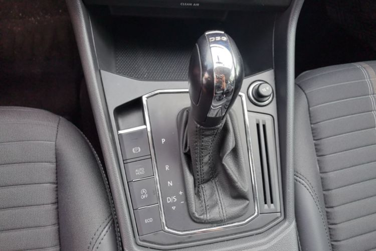Volkswagen Lavida 2018 #14 Volkswagen Lavida 2018 car image #14