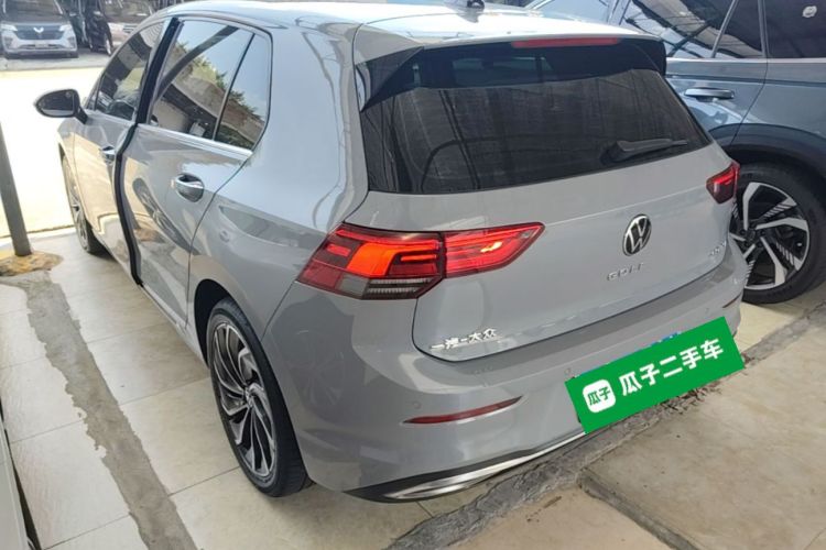 Volkswagen Golf 2021 car image #7
