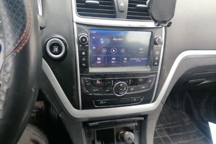 GEELY Emgrand 2016 #15 GEELY Emgrand 2016 car image #15