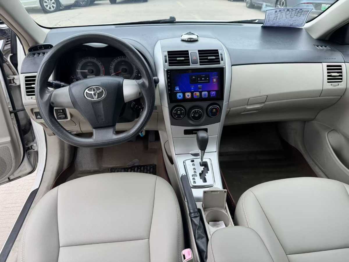 Toyota Corolla 2011 #9 Toyota Corolla 2011 car image #9