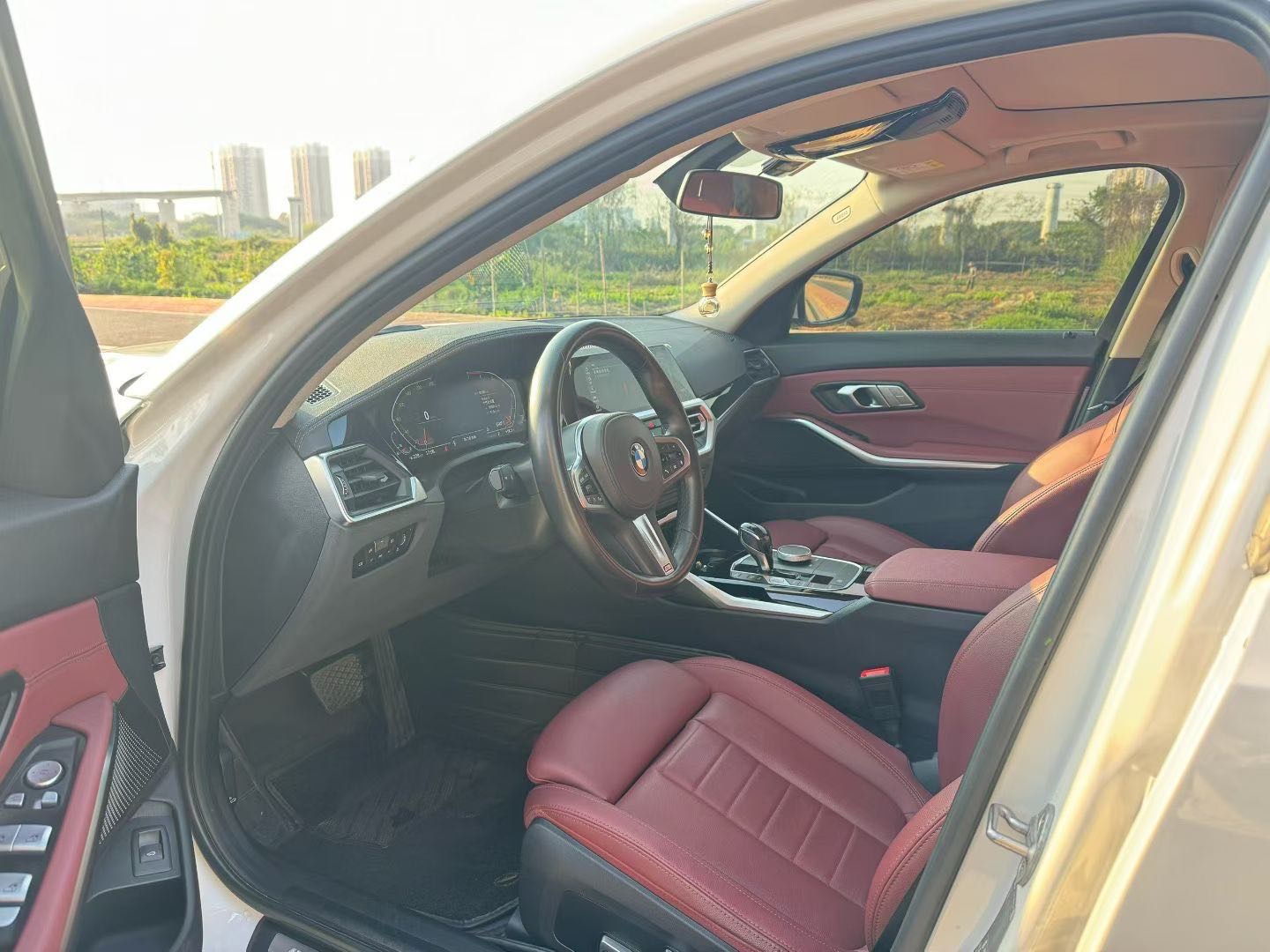 BMW 3 Series 2021 car image #6