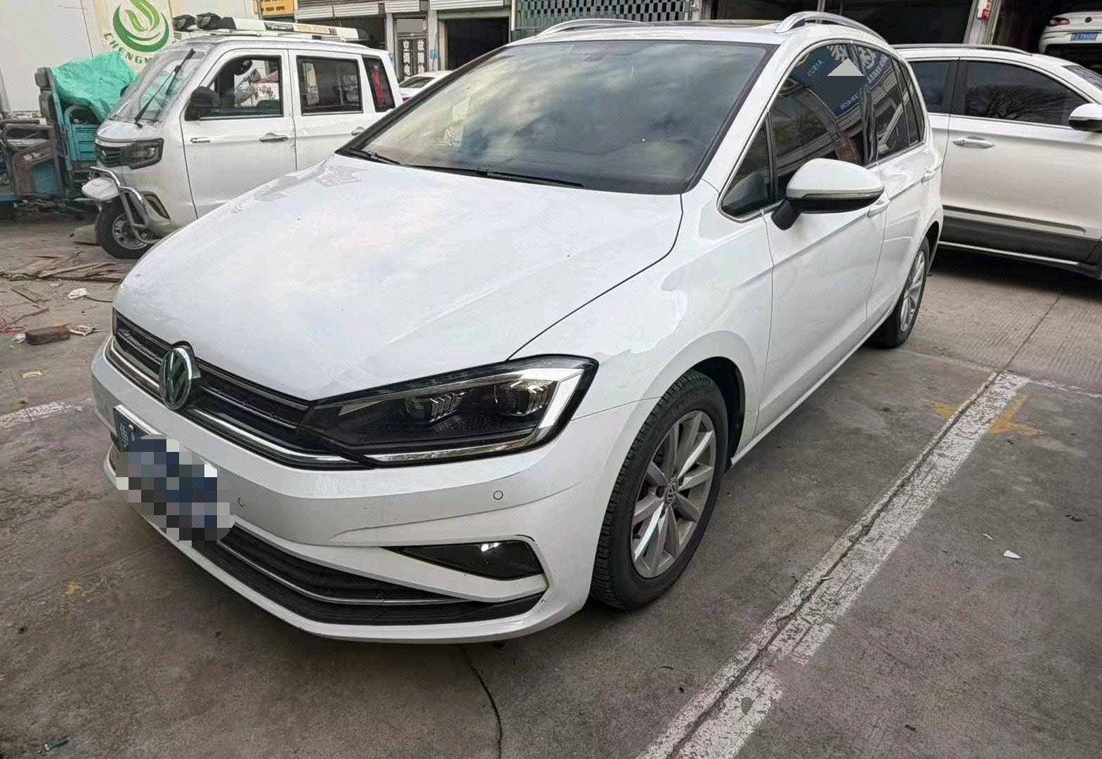 2020 2020 car image