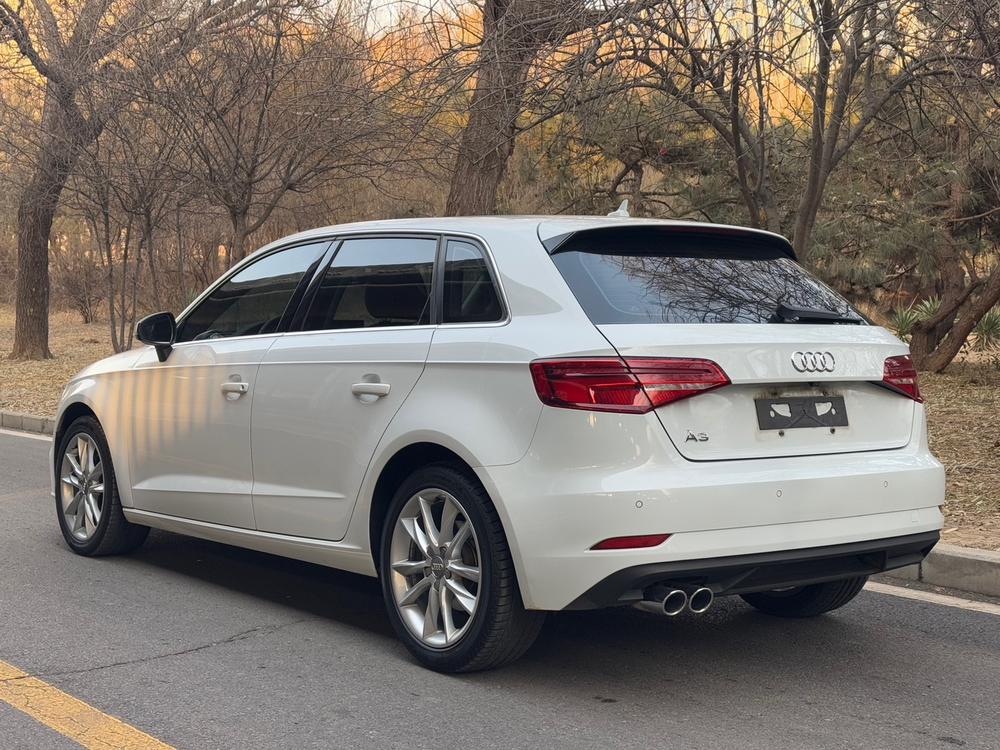 Audi A3 2018 car image #5