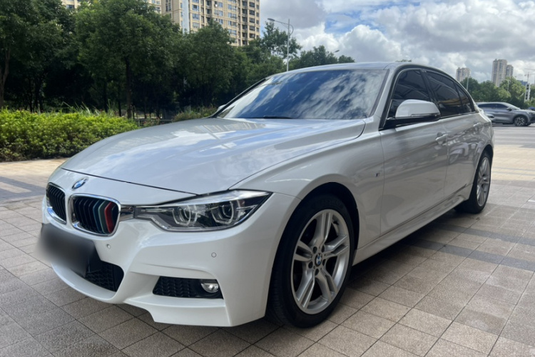 BMW 3 Series 2017 #2 BMW 3 Series 2017 car image #2