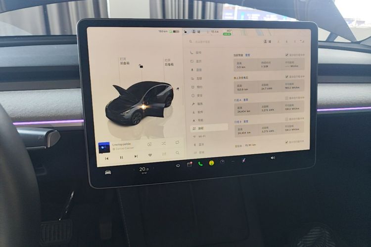 Tesla Model Y 2024 #13 Tesla Model Y 2024 car image #13