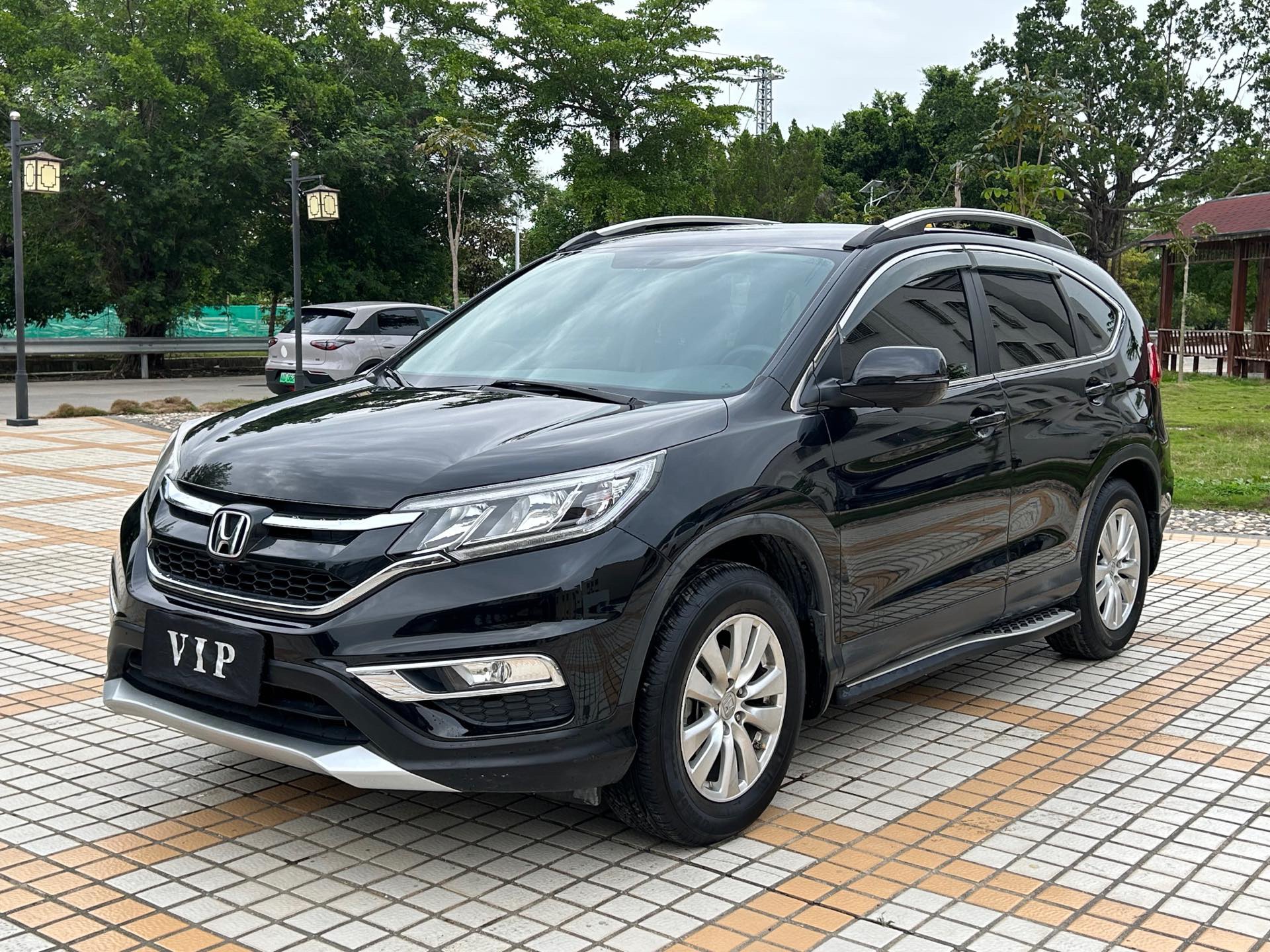 2017 2017 car image
