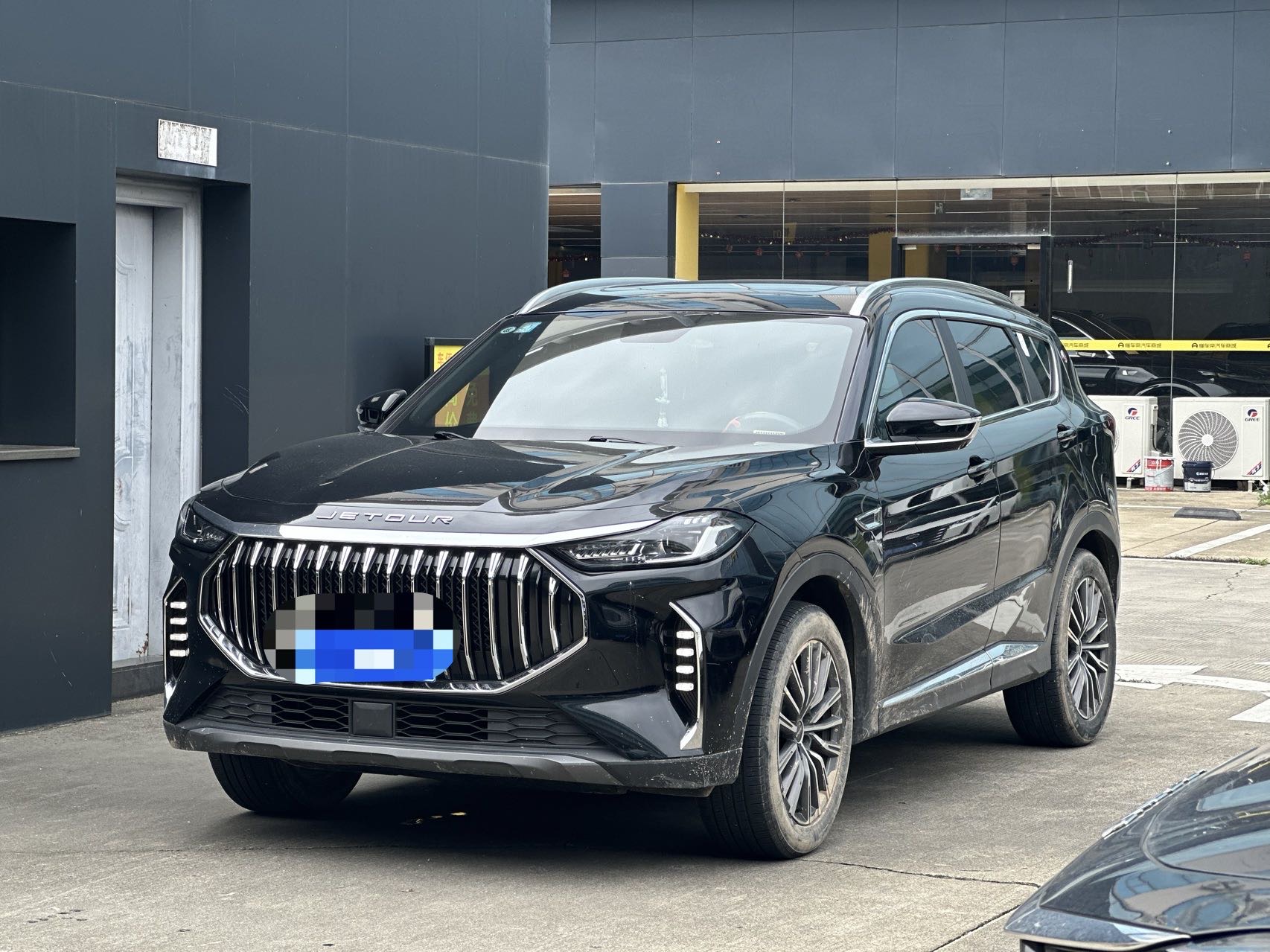 Jetour X70 PLUS 2023 car image 