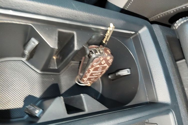 Audi Q3 2022 #9 Audi Q3 2022 صورة سيارة #9