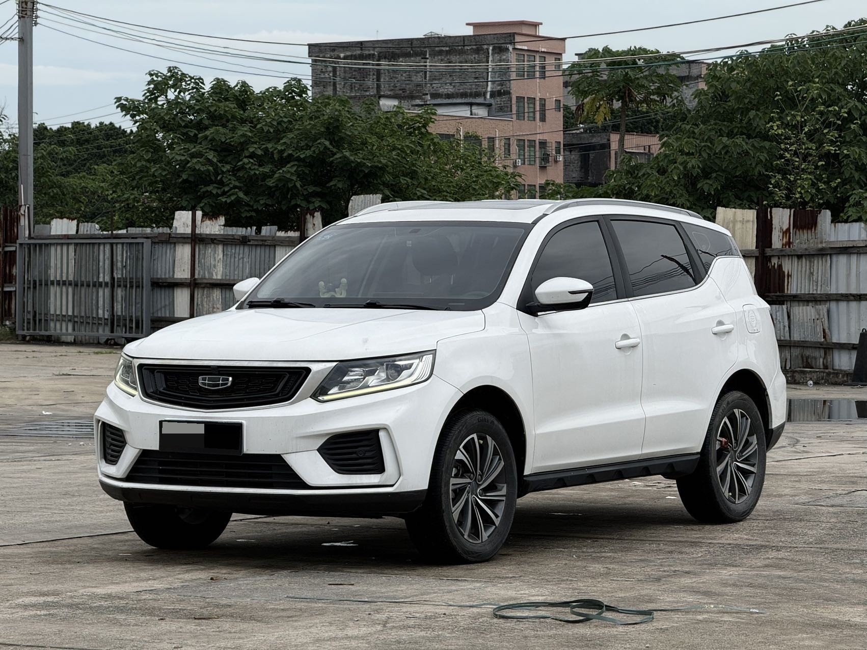 GEELY Vision X6 2020 car image 