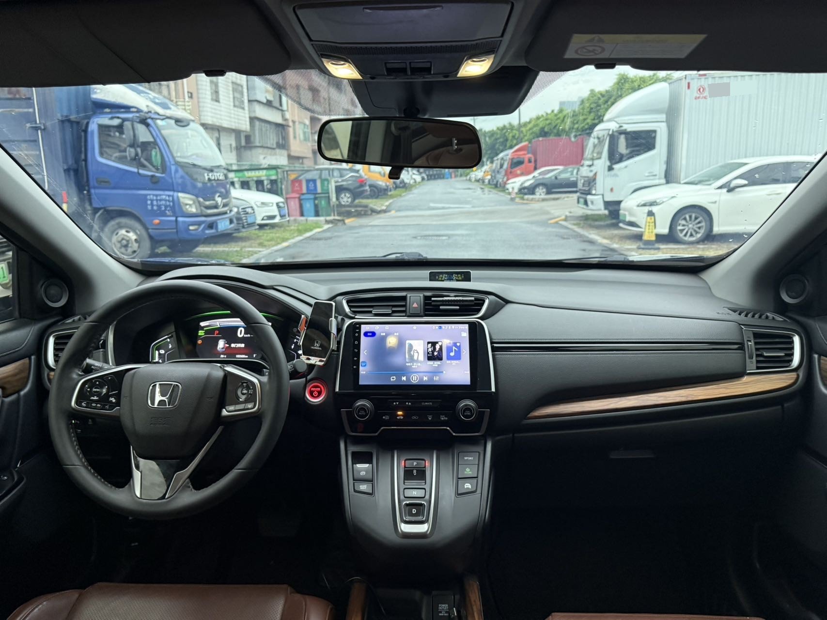 Honda CR-V 2019 car image #9