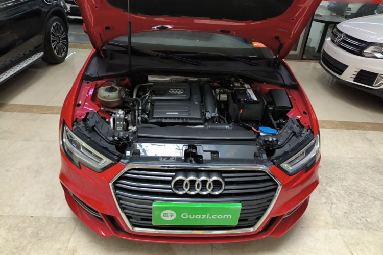 Audi A3 2018 car image #20