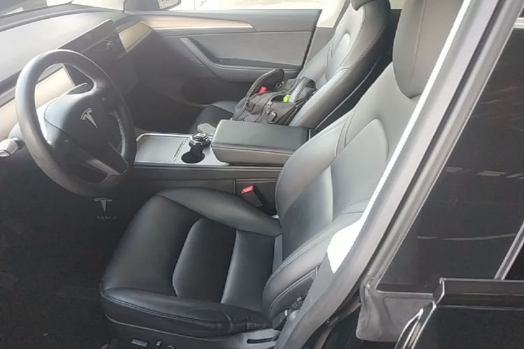 Tesla Model Y 2021 #15 Tesla Model Y 2021 immagine di auto #15