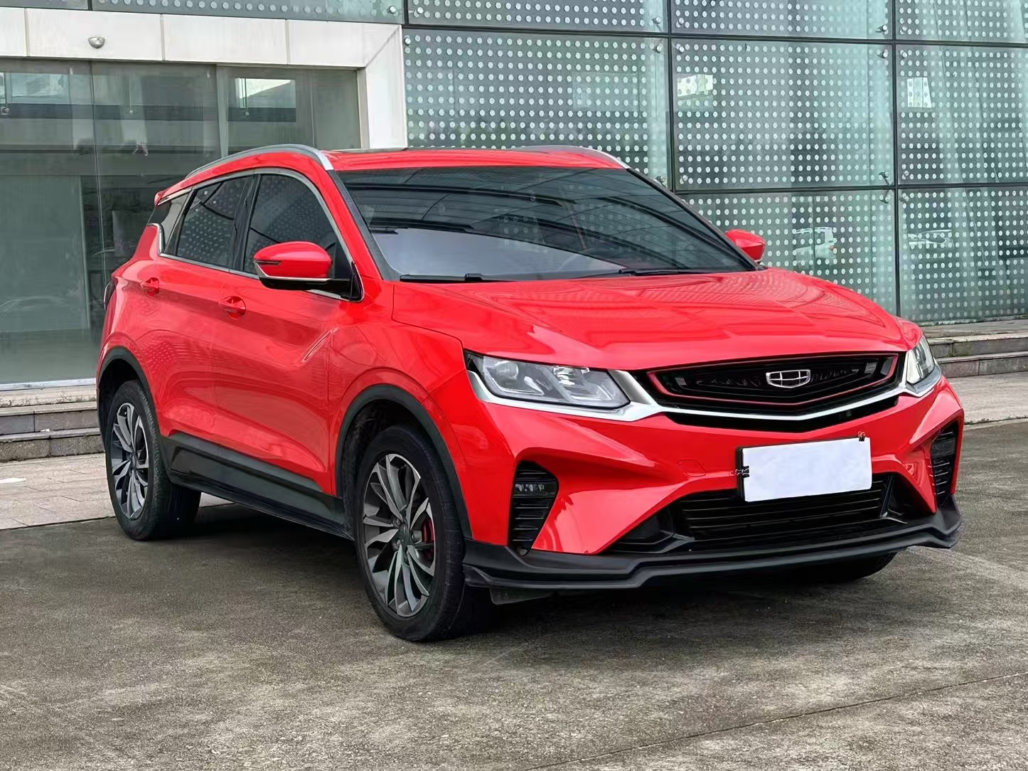 GEELY Coolray 2021 car image #3